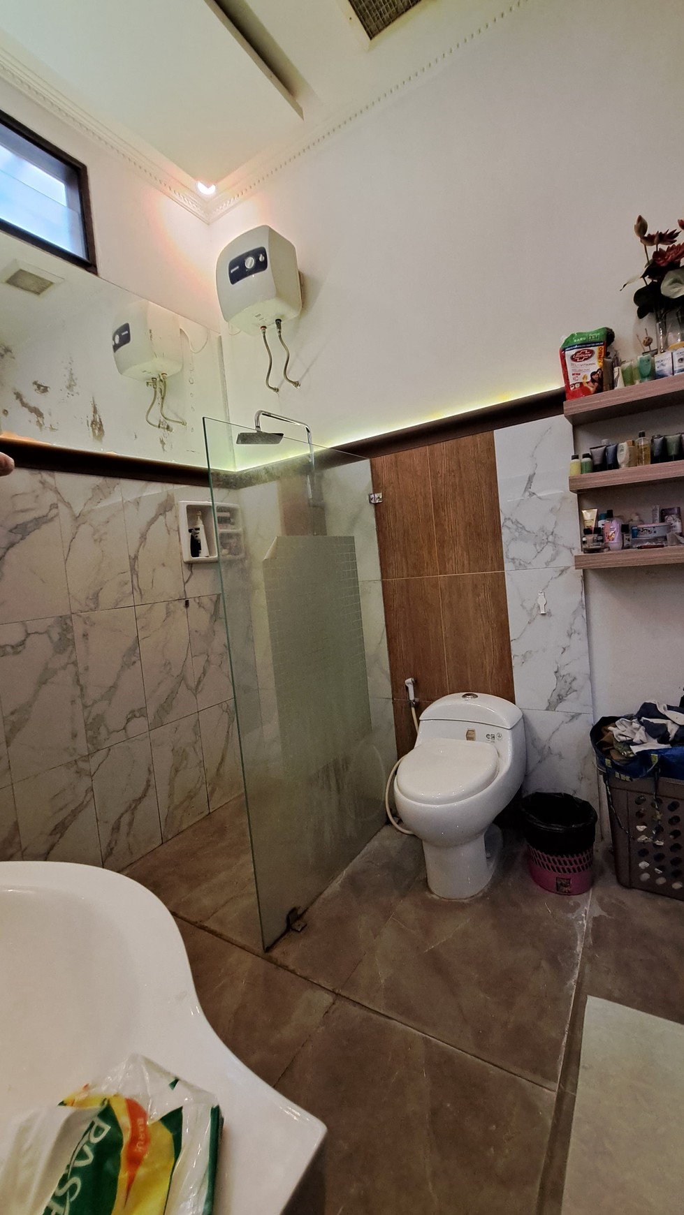Rumah Modern Minimalis Dalam Cluster Siap Huni Harga Murah