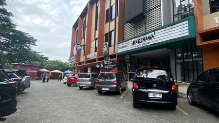 Kios daerah commersil, bagus, siap gunakan