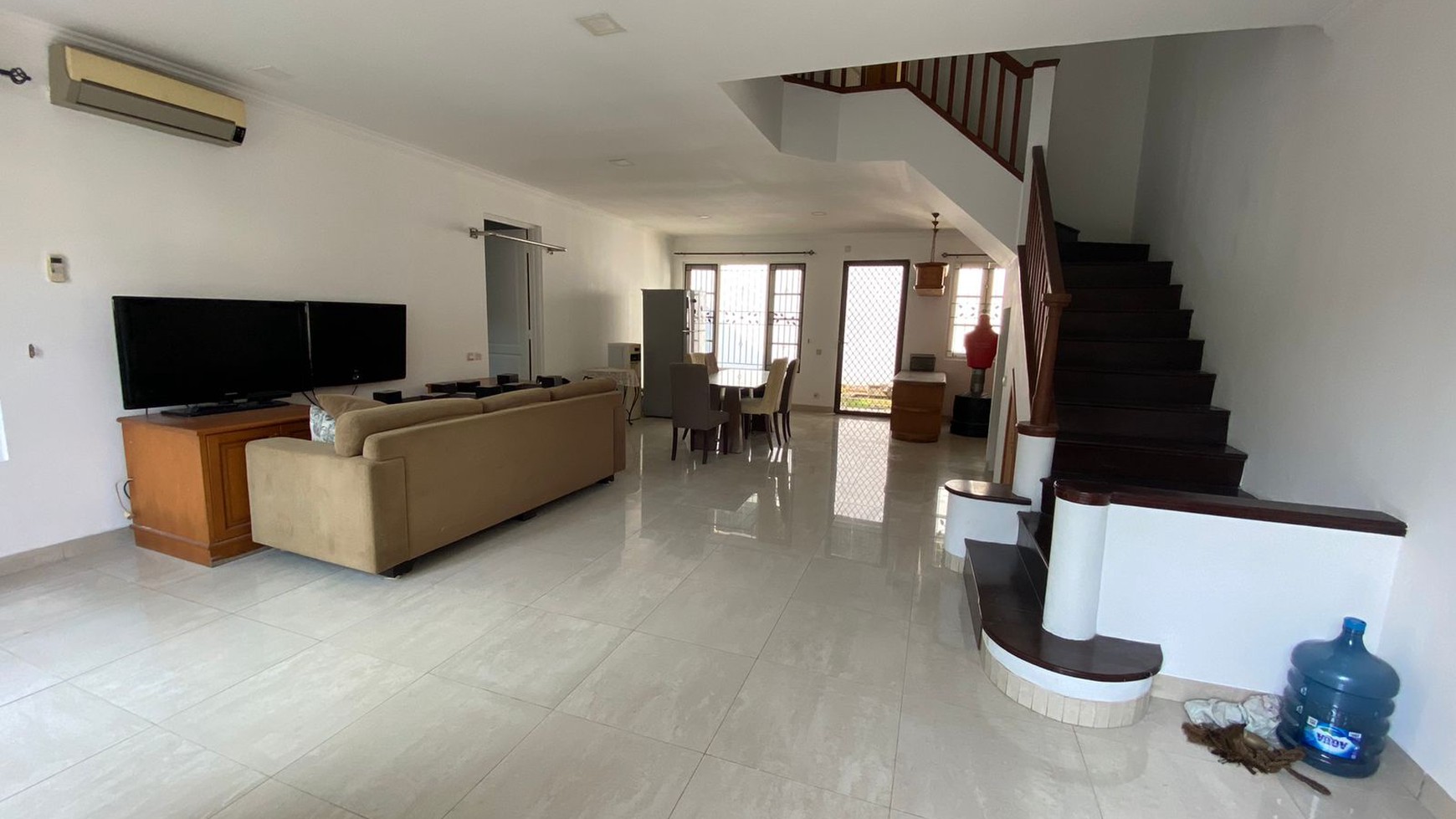 Turun harga Rumah standar Rapih Taman Provence. BSD city