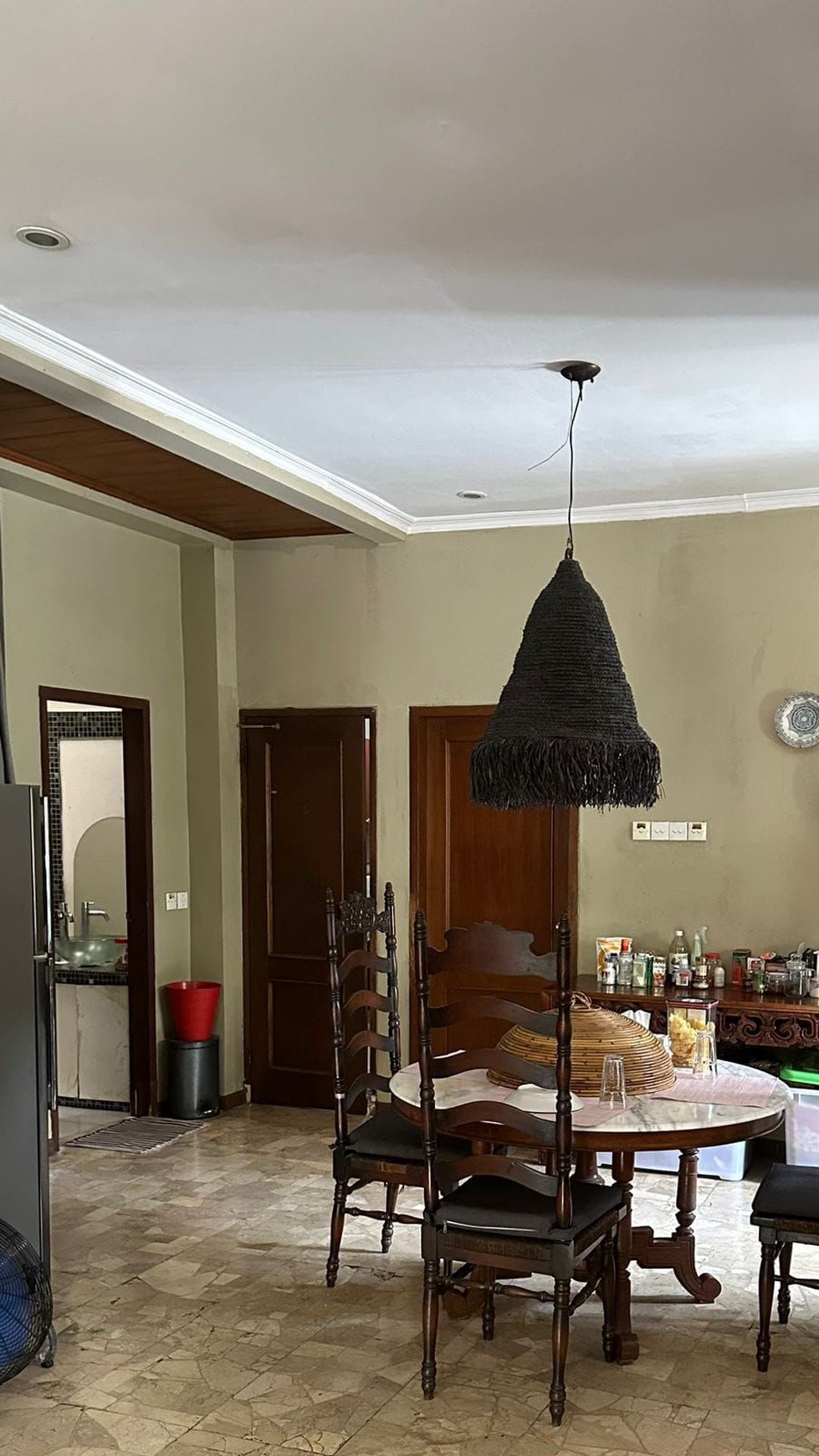 Rumah Nyaman dan Terawat 1 Lantai Bangunan Kokoh di Lokasi Strategis Cinere