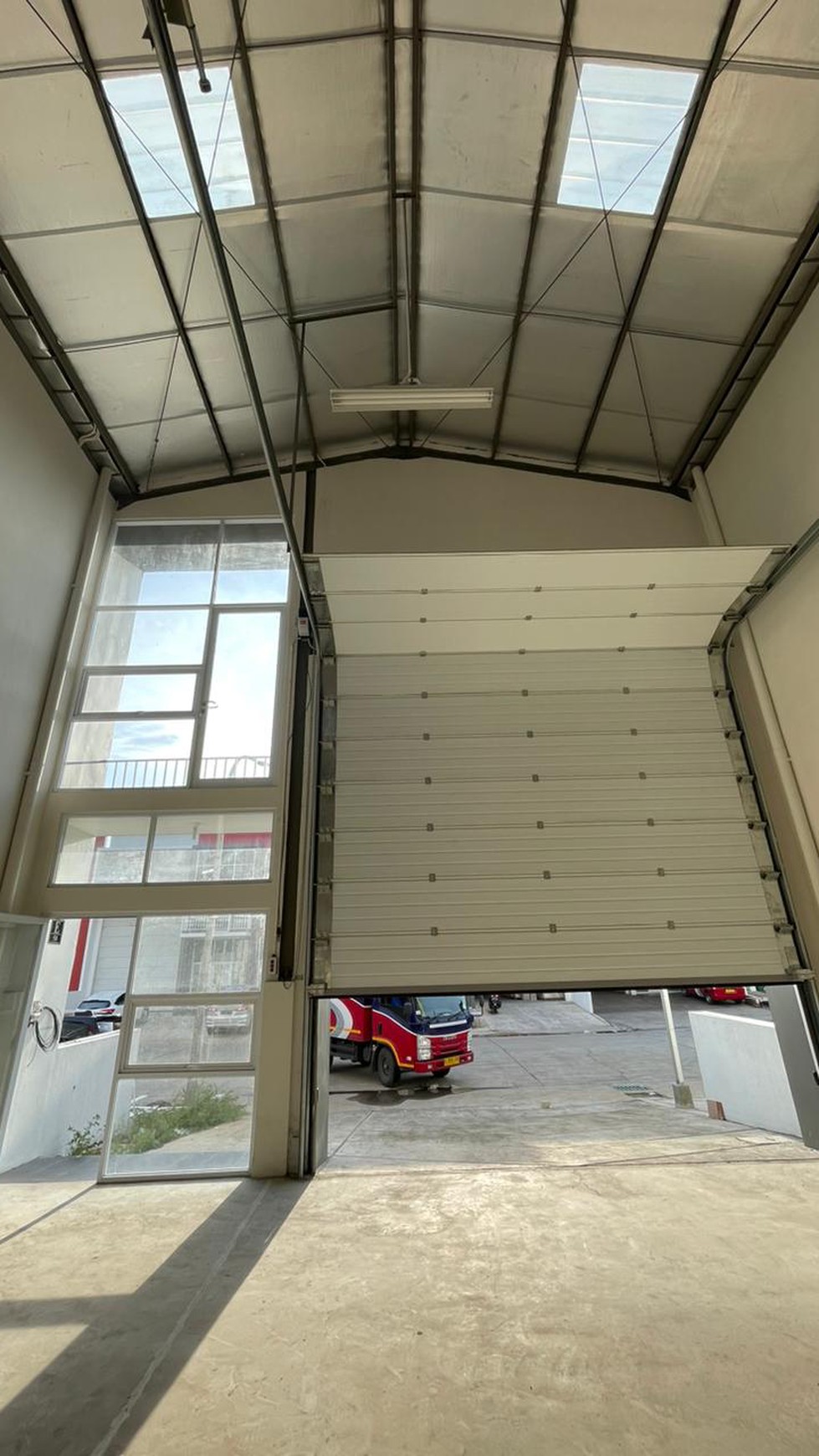Gudang Disewakan di Bizpark 3 Bekasi