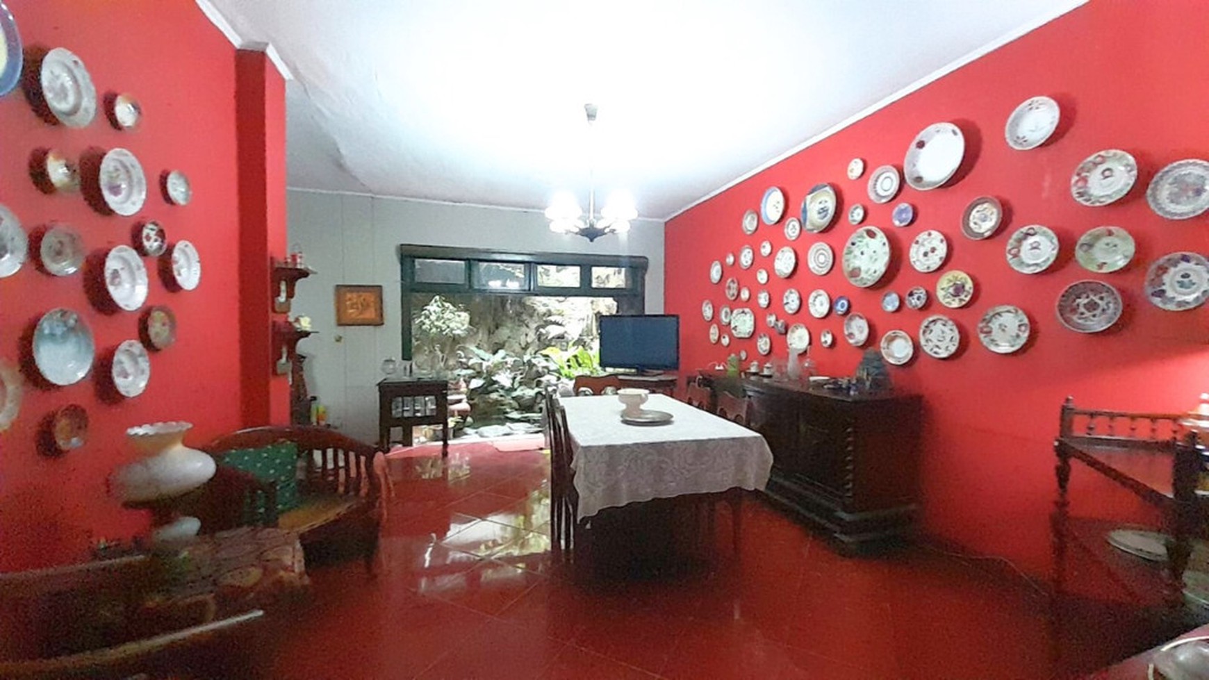 Rumah 2 Lantai Siap Huni Di Menteng