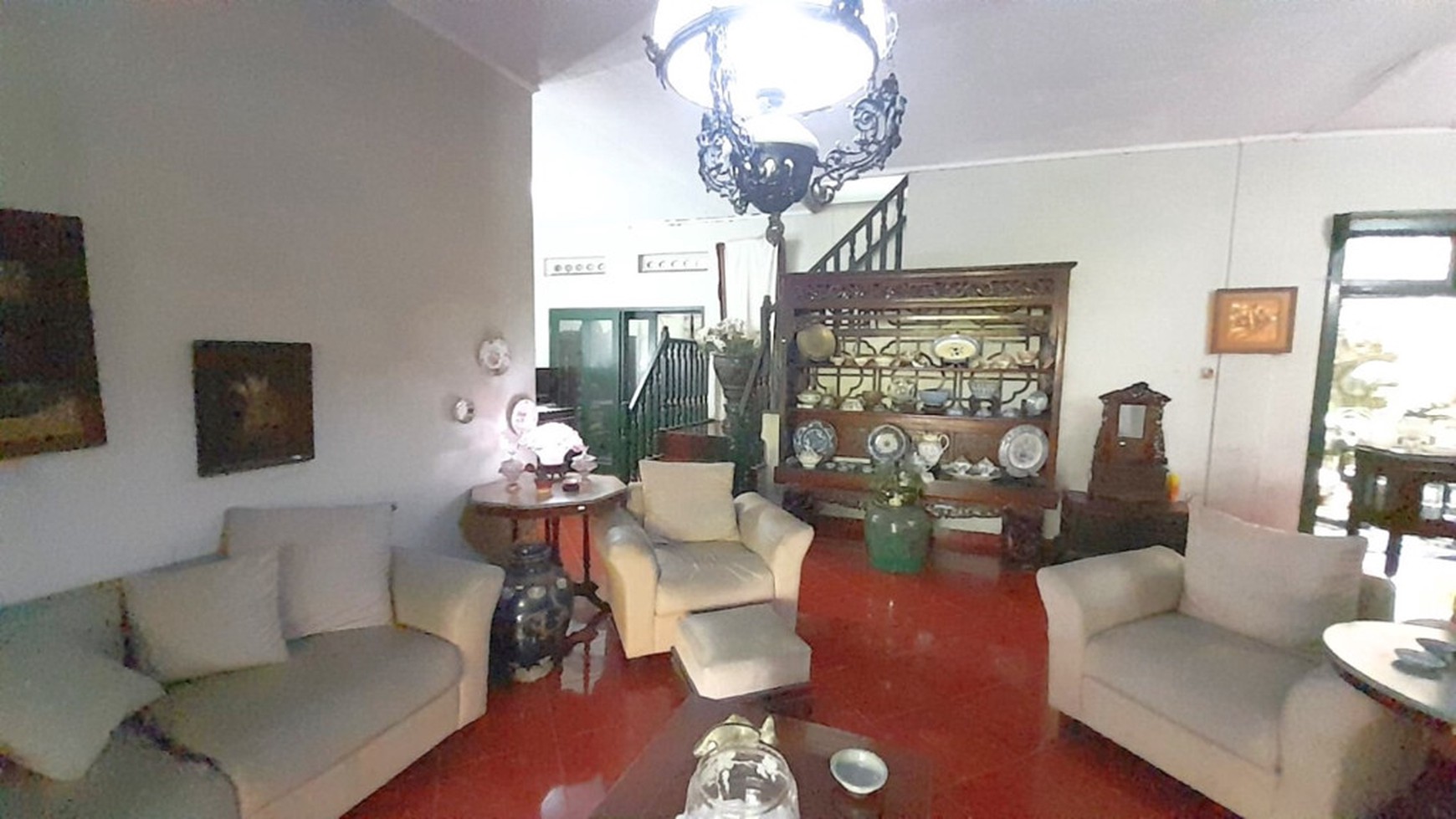 Rumah 2 Lantai Siap Huni Di Menteng