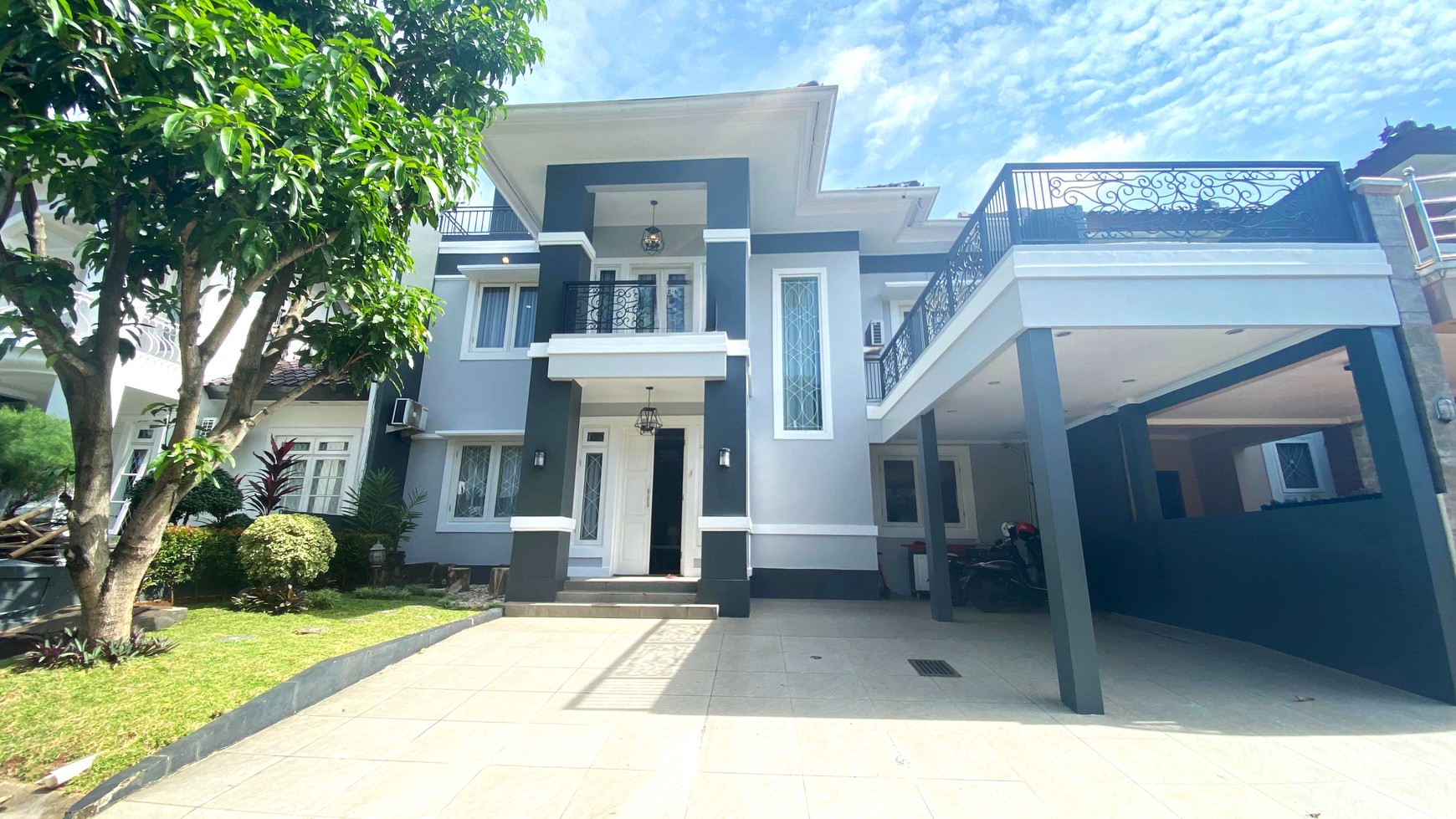 Rumah Lux full furnish siap huni di Bintaro
