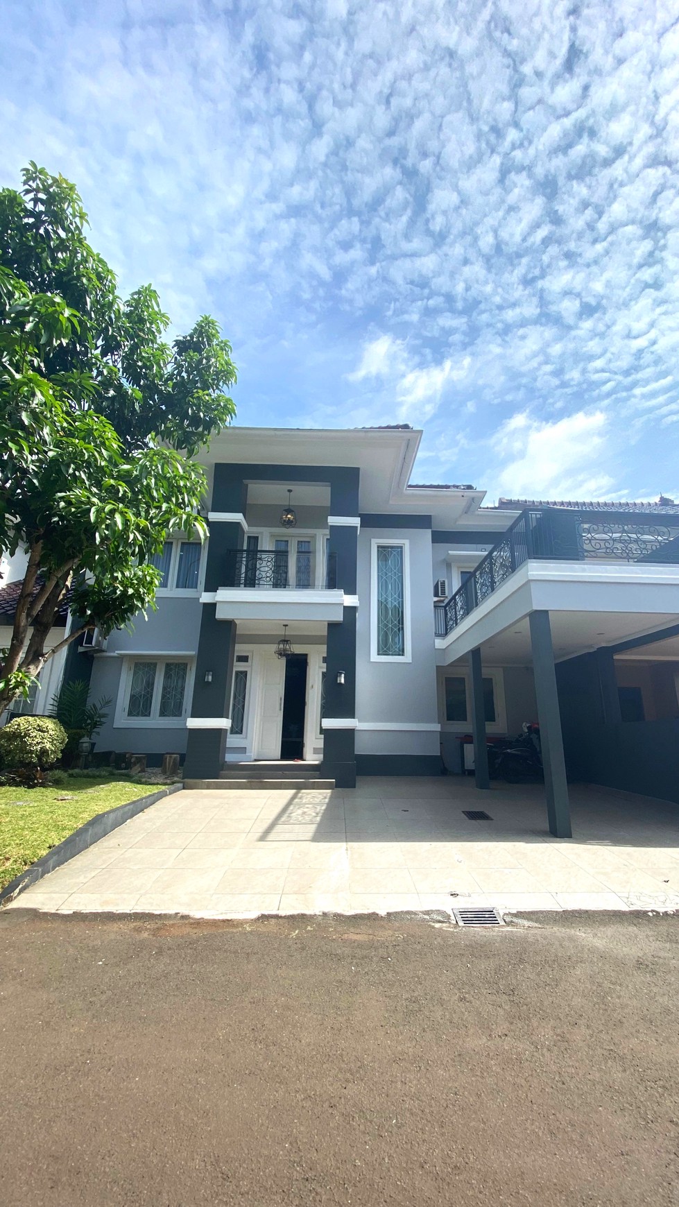 Rumah Lux full furnish siap huni di Bintaro