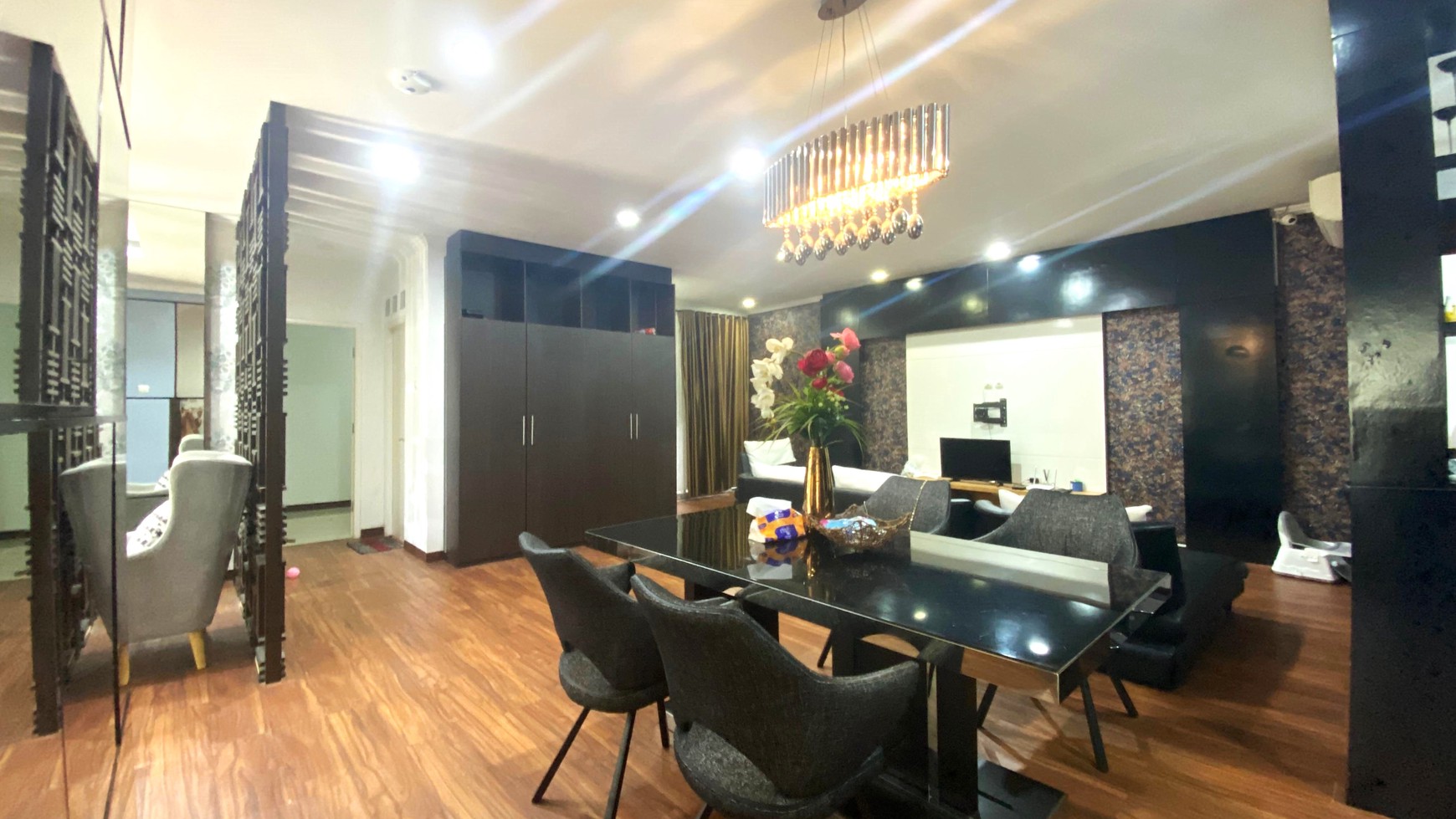 Rumah Lux full furnish siap huni di Bintaro