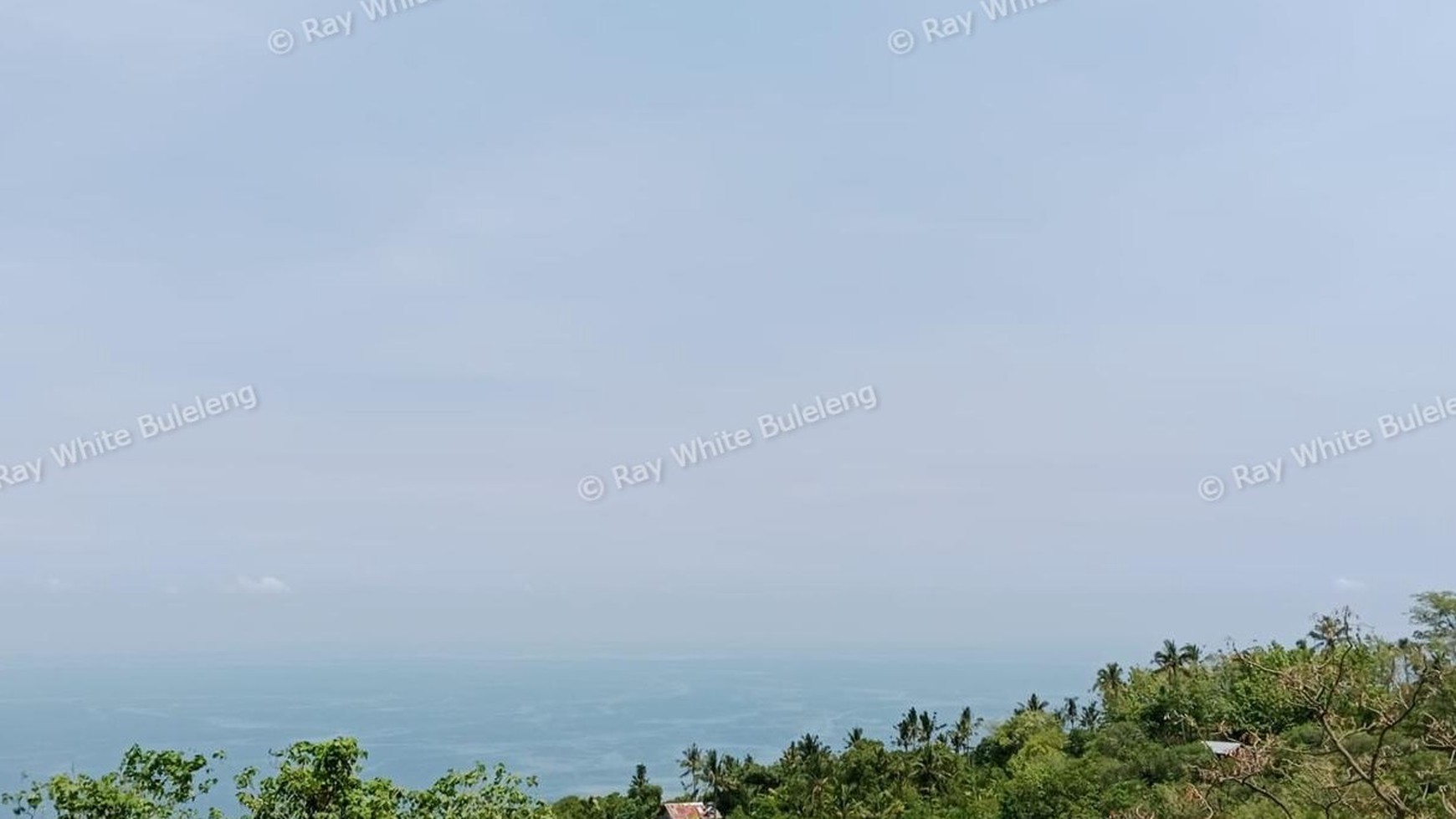 Prime Hillside Plot with Breathtaking Ocean Vista in Cempaga