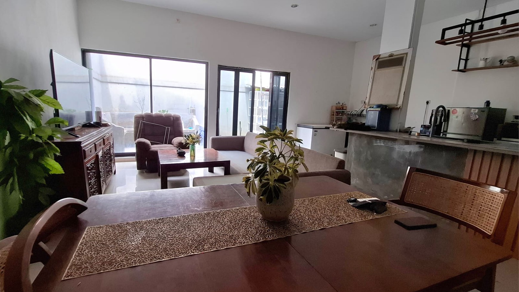 Rumah Siap huni,nyaman di Ciputat Tangerang Selatan