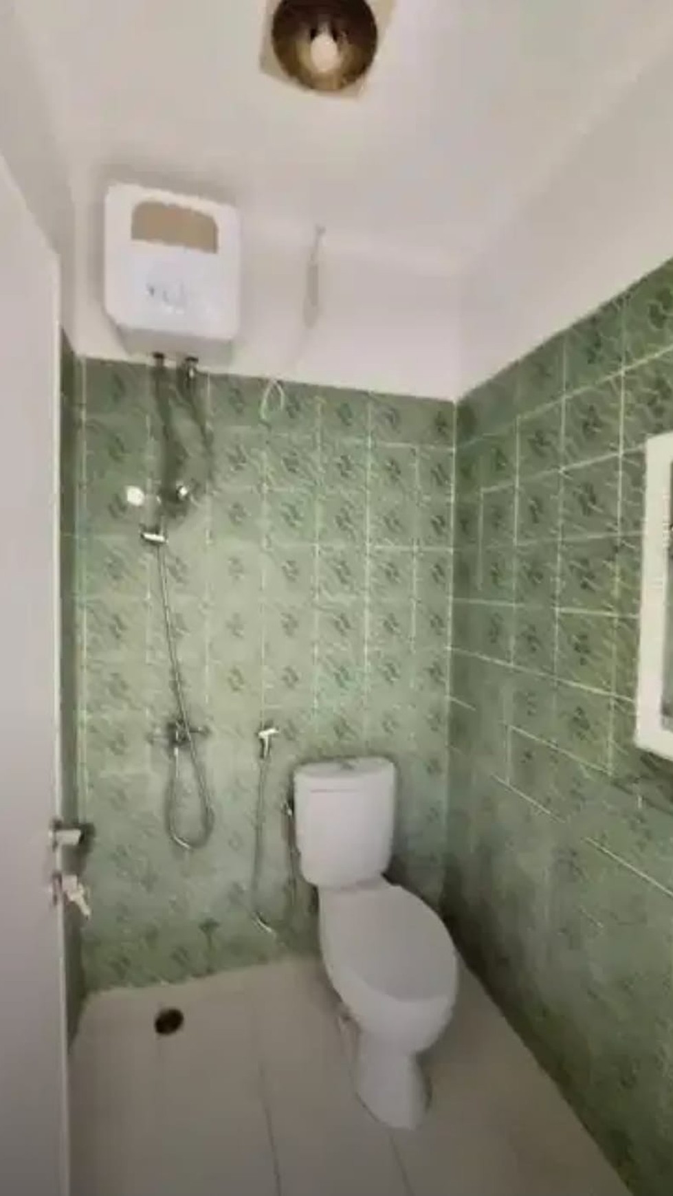 Rumah Bagus ,dalam ruangan rapi di Bintaro Jaya 9