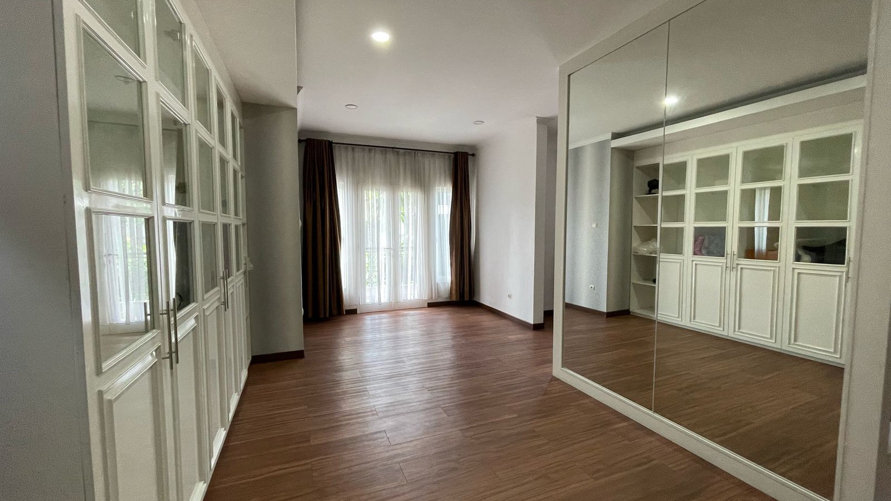 Rumah Bagus,lingkungan oke di Bintaro 9