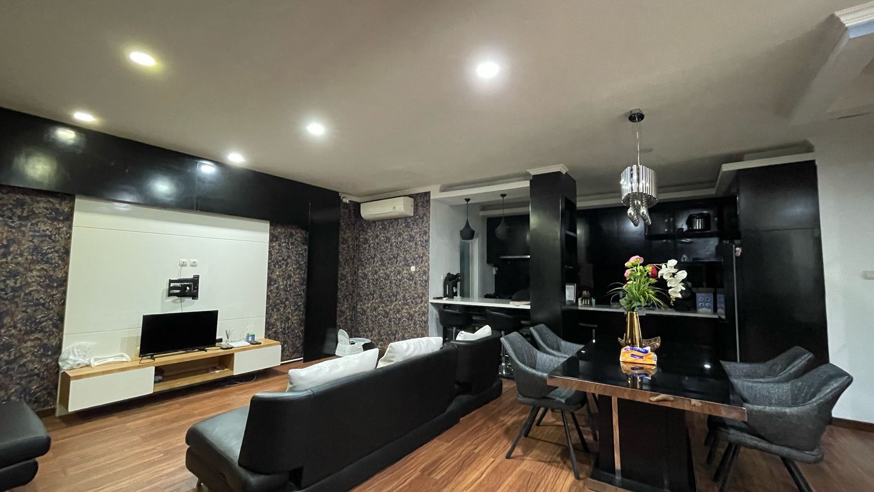 Rumah Bagus,lingkungan oke di Bintaro 9