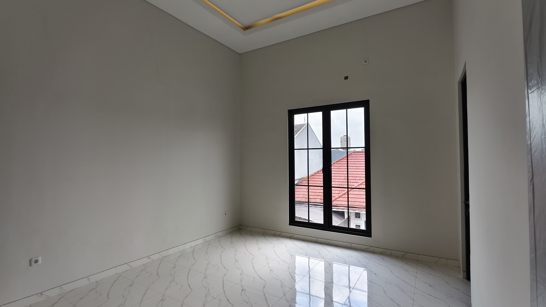 Dijual Rumah Modern di Rungkut Mapan, Surabaya