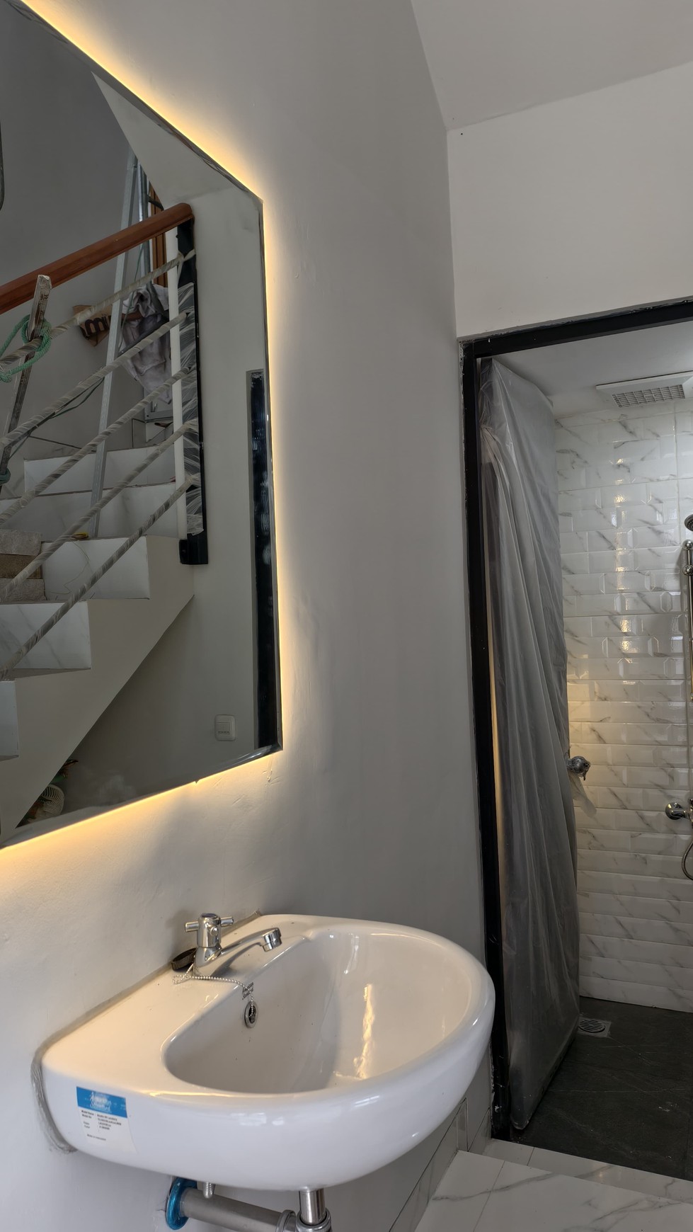 Dijual Rumah Modern di Rungkut Mapan, Surabaya