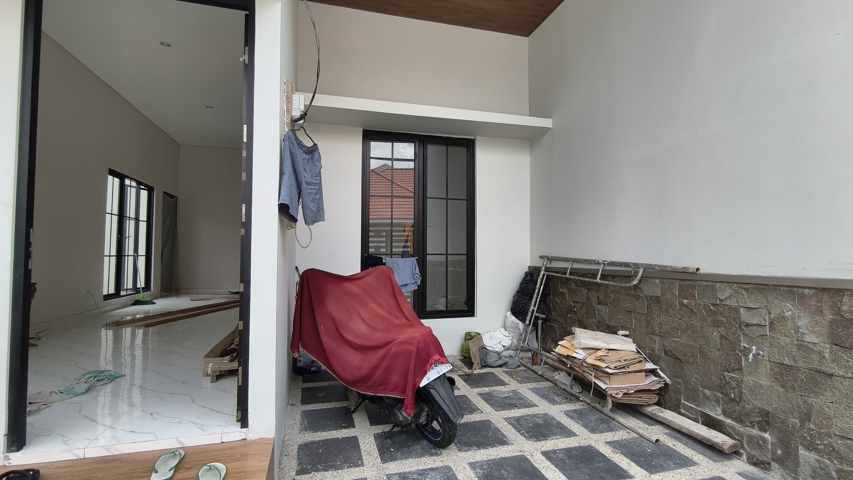 Dijual Rumah Rungkut Mapan Tengah, Surabaya