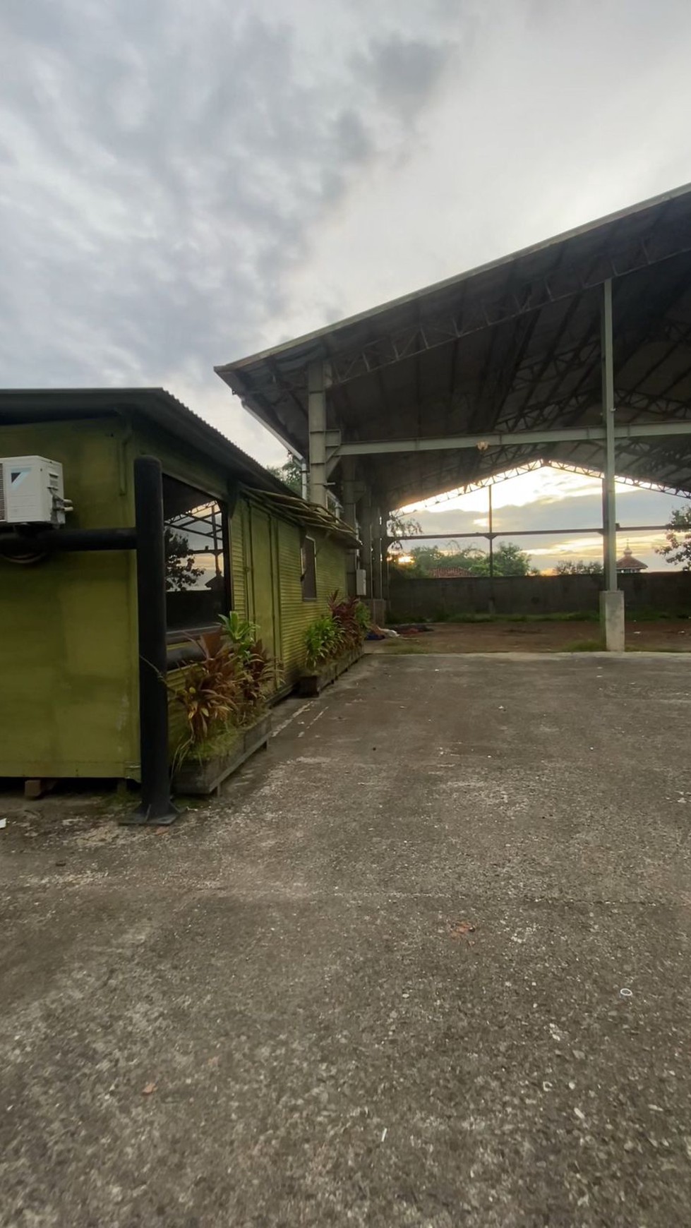 Gudang Siap Pakai Di Jl Babat Legok Tangerang