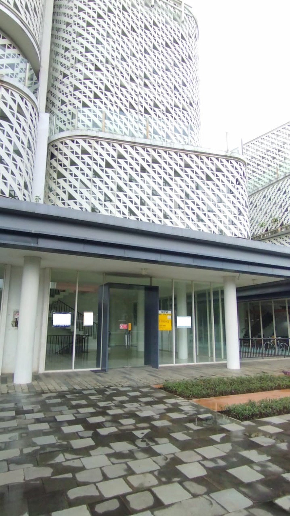 Disewakan Foresta Bussiness Loft 3 BSD Tangerang Selatan