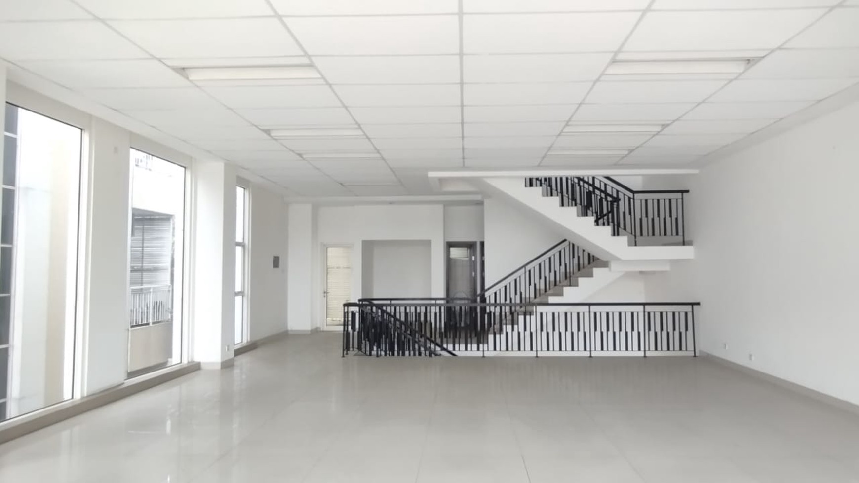 Disewakan Foresta Bussiness Loft 3 BSD Tangerang Selatan