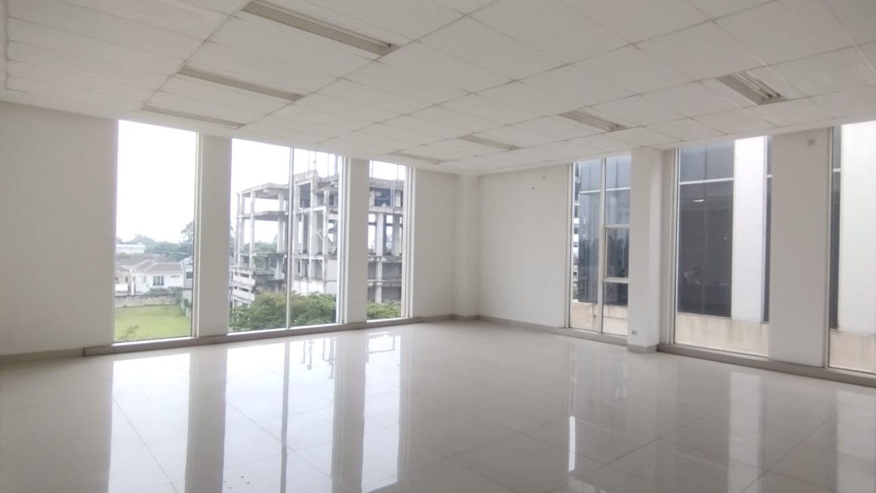 Disewakan Foresta Bussiness Loft 3 BSD Tangerang Selatan