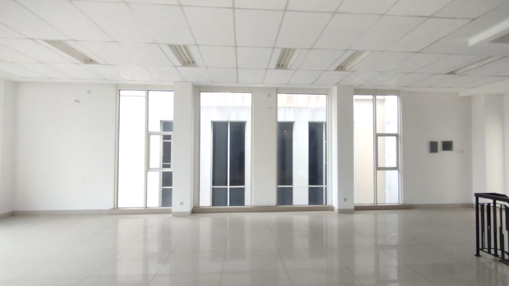 Disewakan Foresta Bussiness Loft 3 BSD Tangerang Selatan