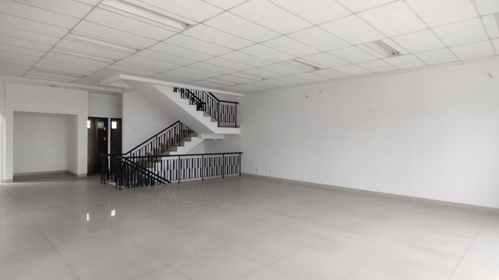 Disewakan Foresta Bussiness Loft 3 BSD Tangerang Selatan