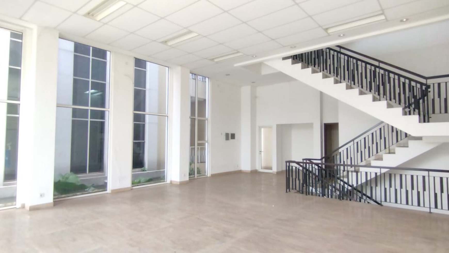 Disewakan Foresta Bussiness Loft 3 BSD Tangerang Selatan