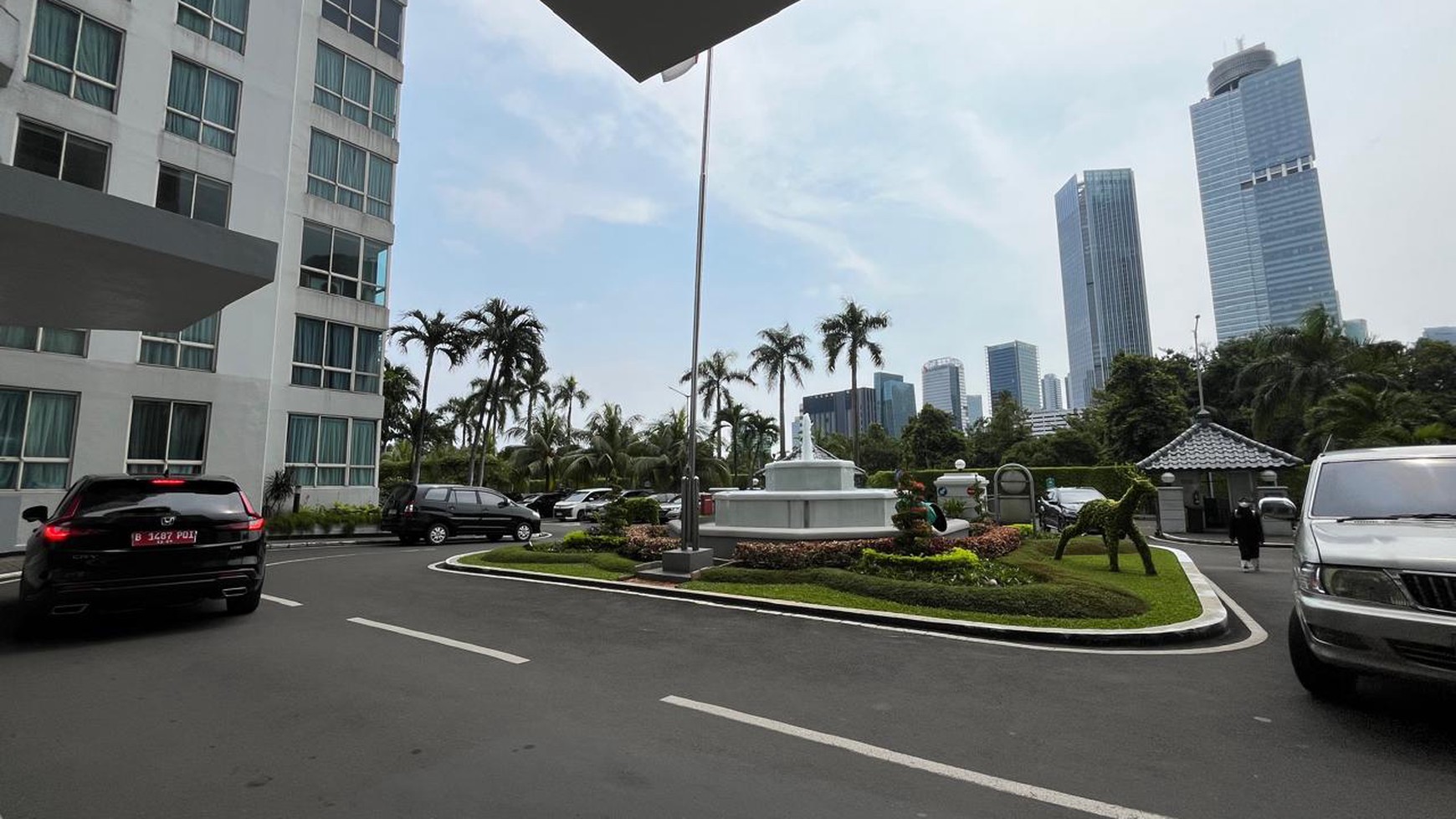 Rumah Hitung Tanah Area Cipete