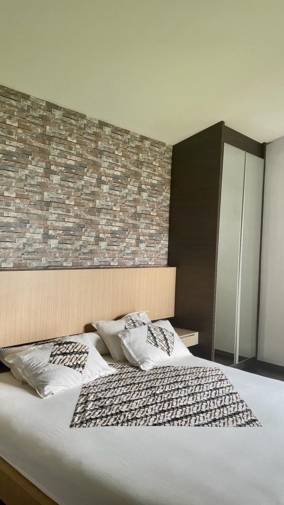 Rumah MEWAH Dalam Cluster Premium Kebayoran Height Bintaro