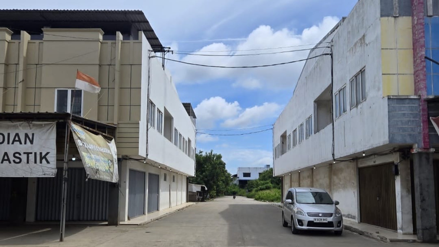  Ruko 2 lantai di Jl. Salembaran Raya, Teluk Naga, Tangerang