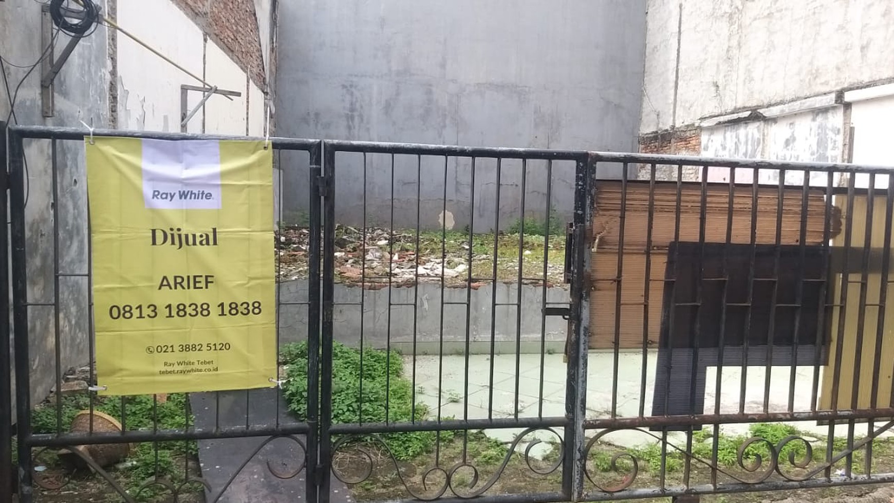 Rumah Hitung Tanah Area Cipete