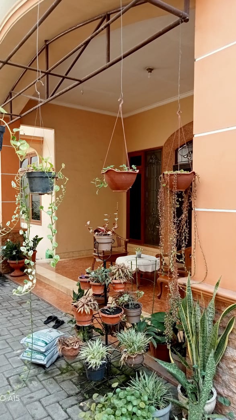 Rumah Hitung Tanah Area Cipete