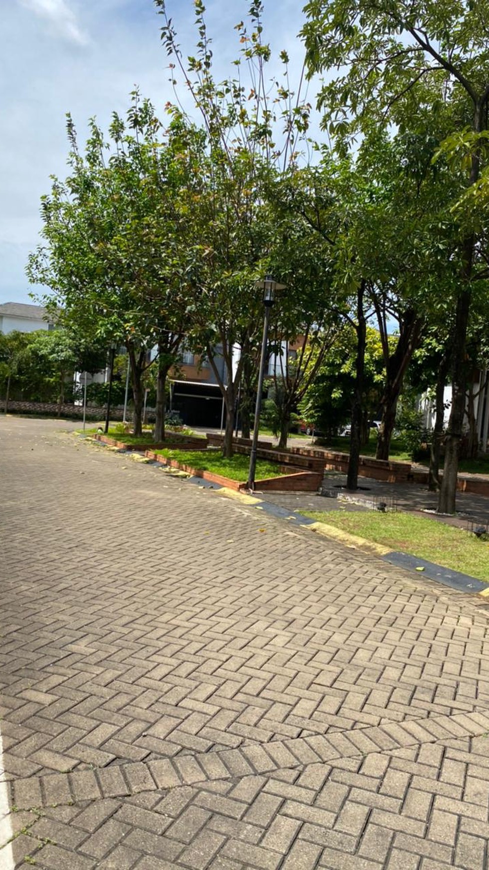 Rumah Siap Huni, Posisi HOOK, dan Hunian Asri @Discovery Serenity Bintaro