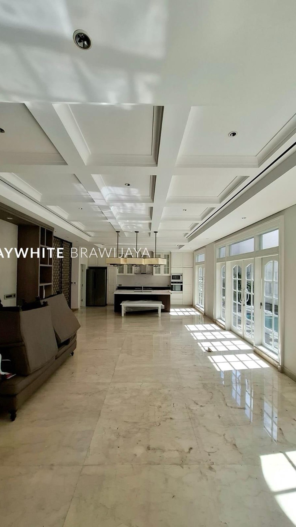 Rumah Classic Siap Huni Area Kebayoran Baru