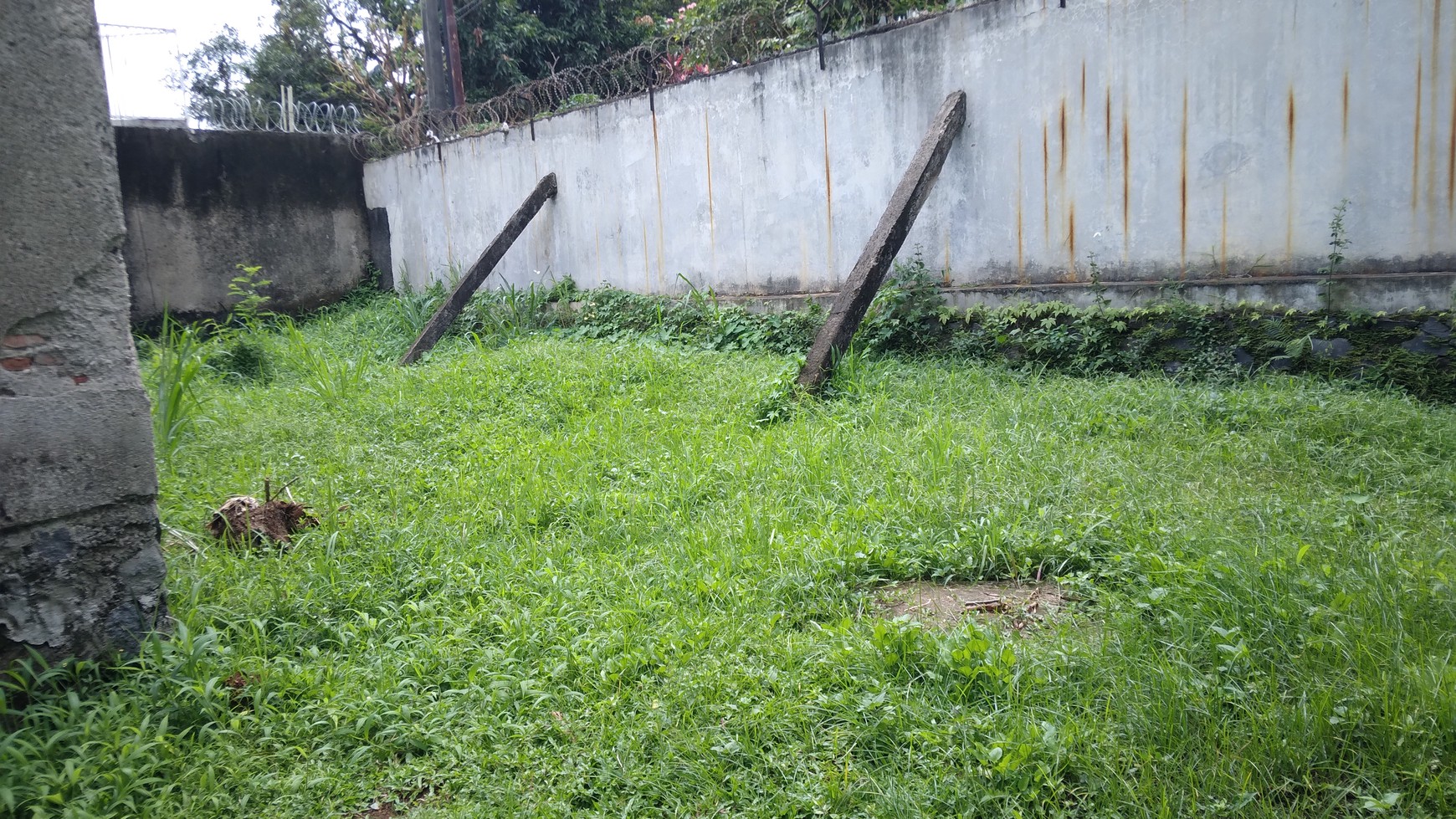 Rumah cantik siap huni kuldesak dalam cluster di Citra Grand Cibubur