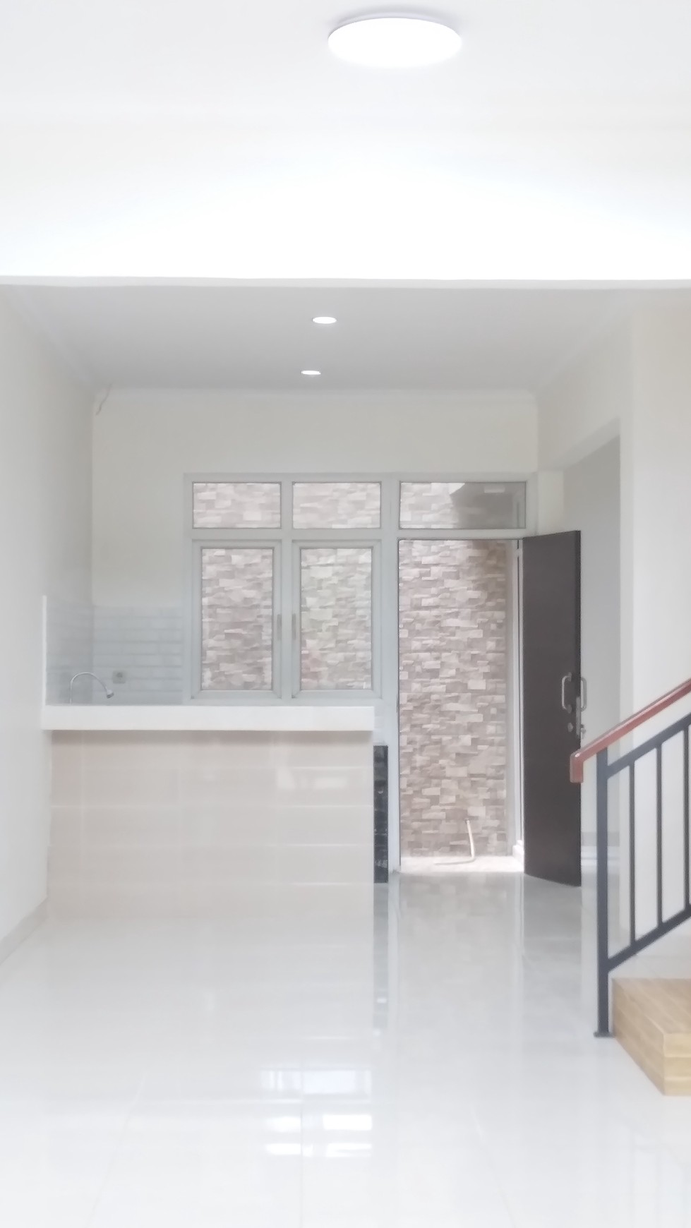 Rumah cantik siap huni kuldesak dalam cluster di Citra Grand Cibubur