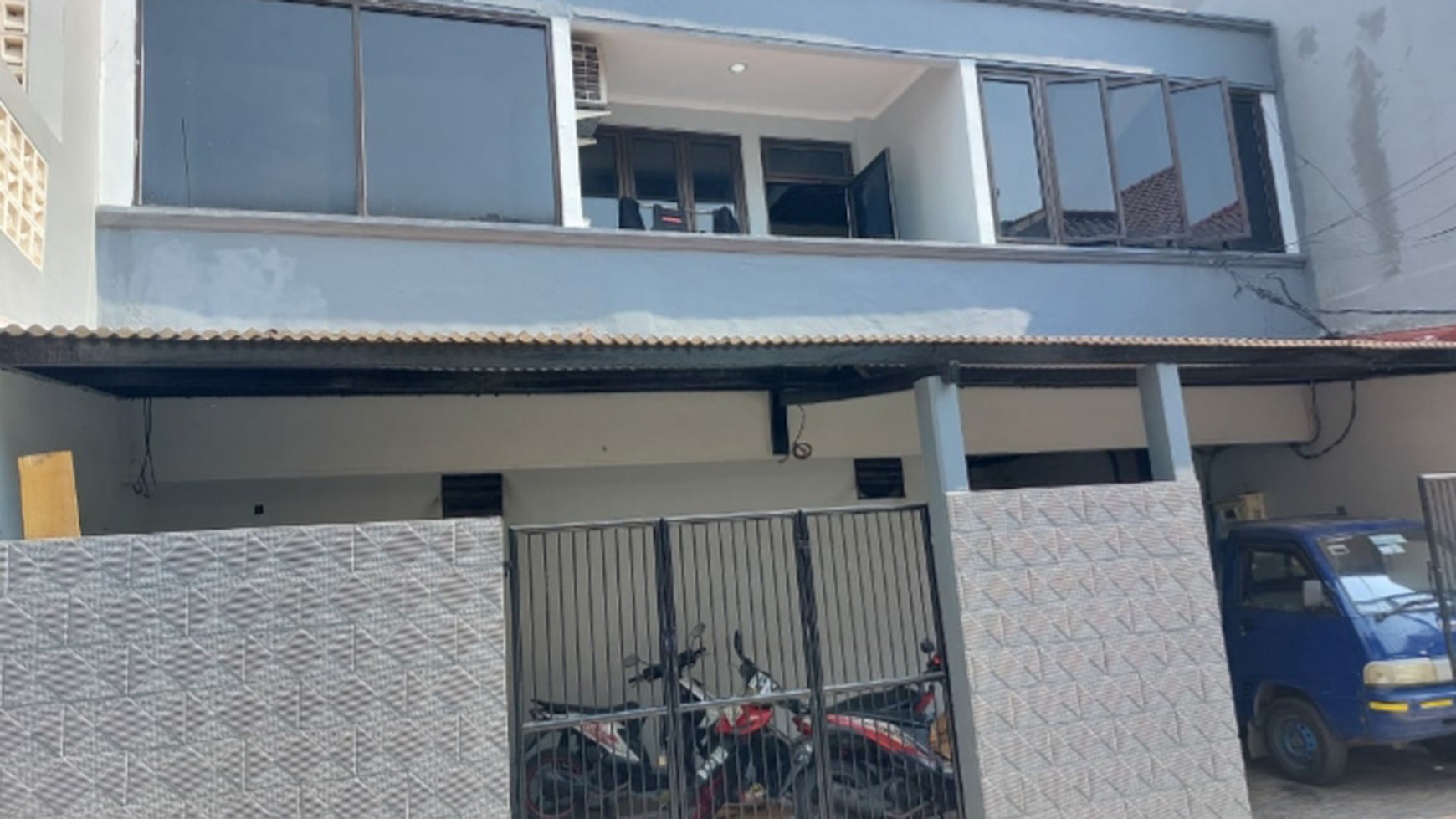 Dijual Tempat Usaha (Percetakkan) lokasi antara Cempaka Mas dan Pasar Senen