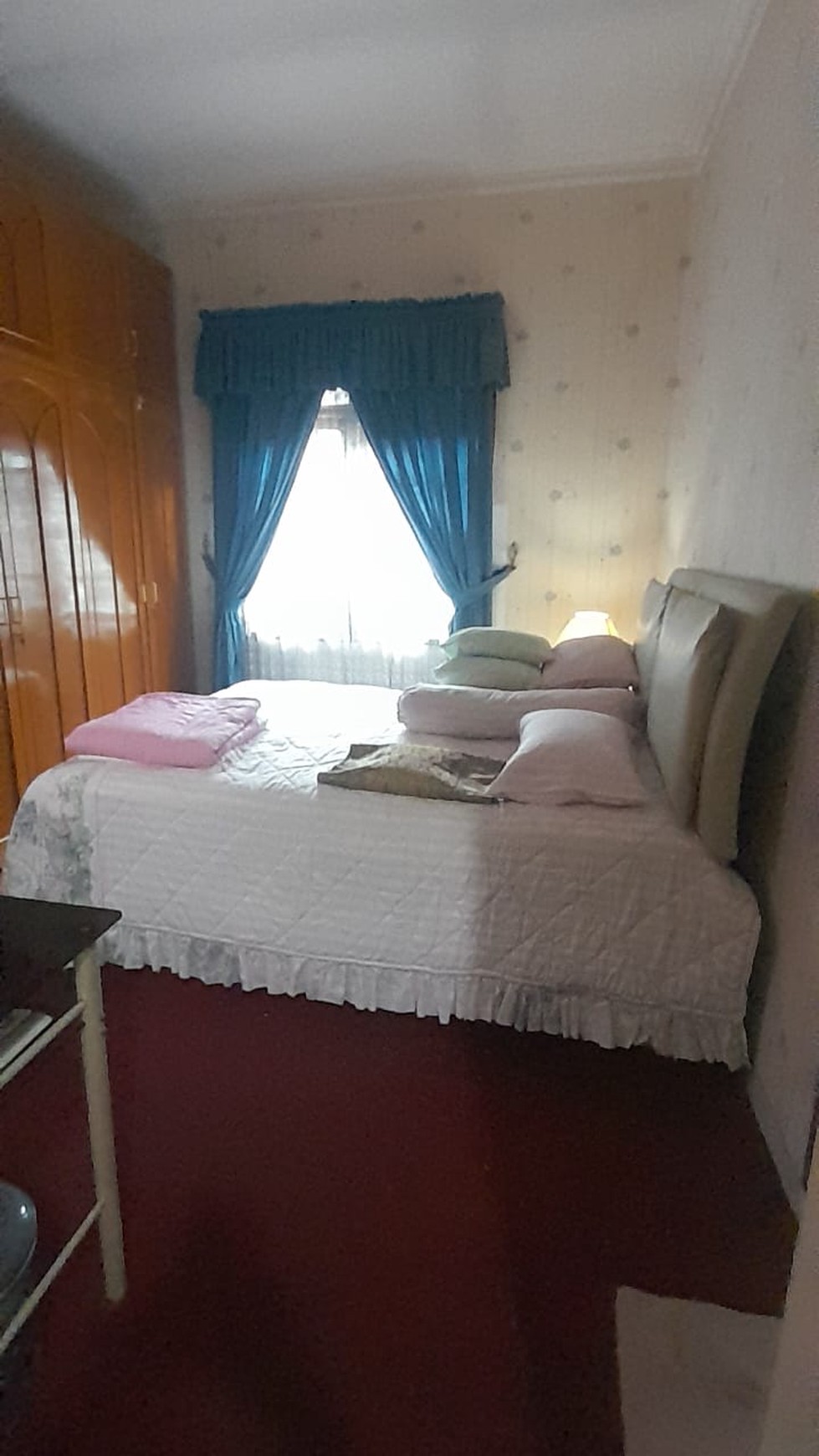 Rumah Mewah Hoek Siap Huni Komplek Kranggan Permai Bekasi