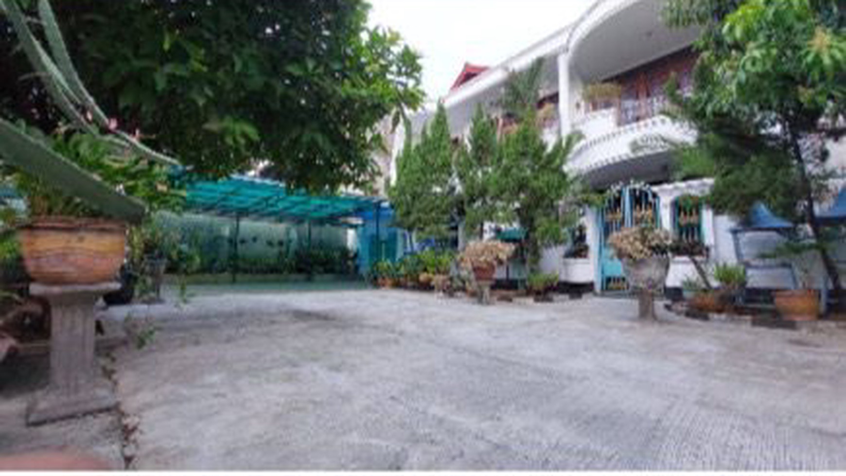 Rumah Mewah Hoek Siap Huni Komplek Kranggan Permai Bekasi