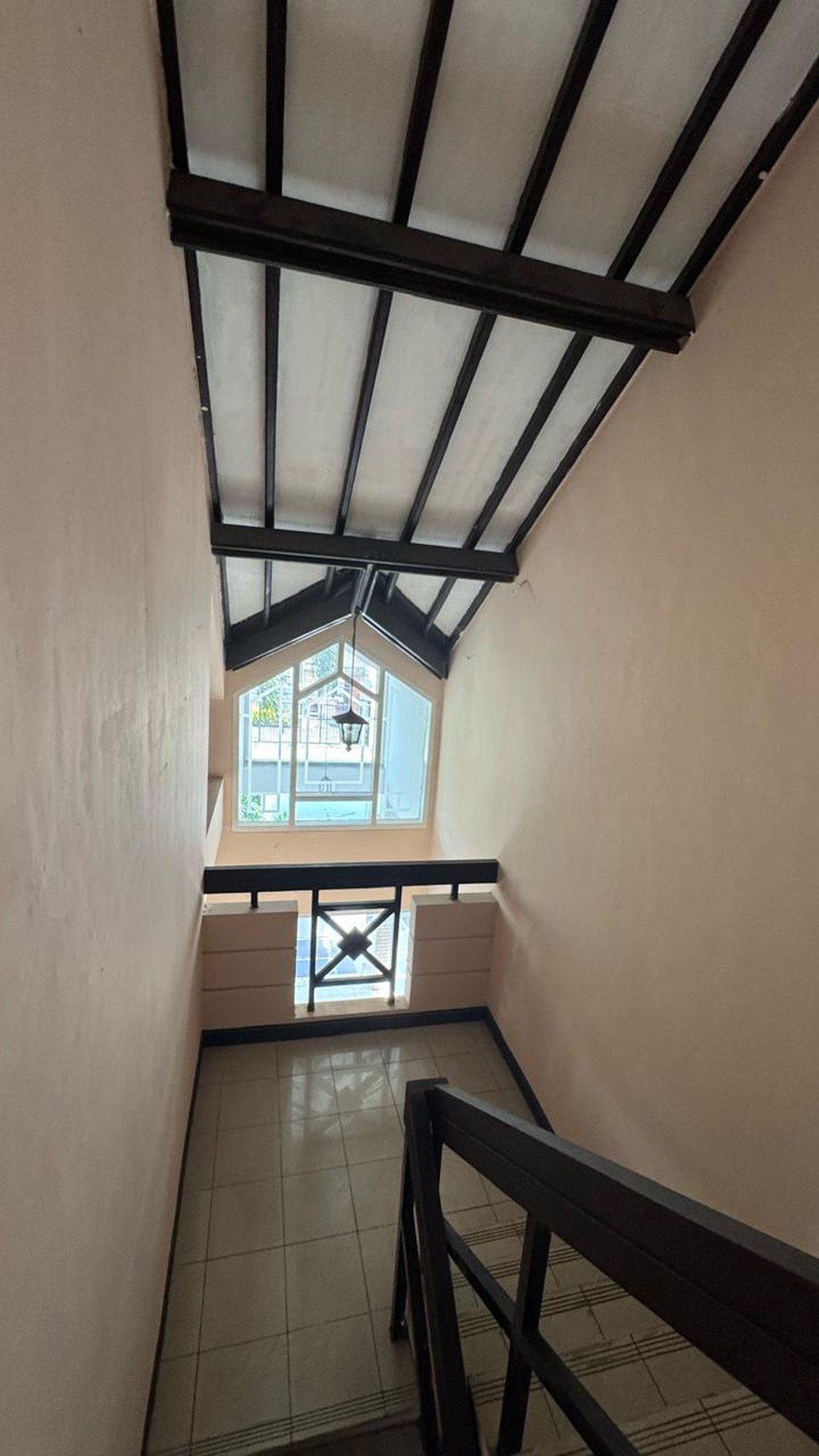 RUMAH DIJUAL JL KERINCI KEBAYORAN BARU JAKARTA SELATAN