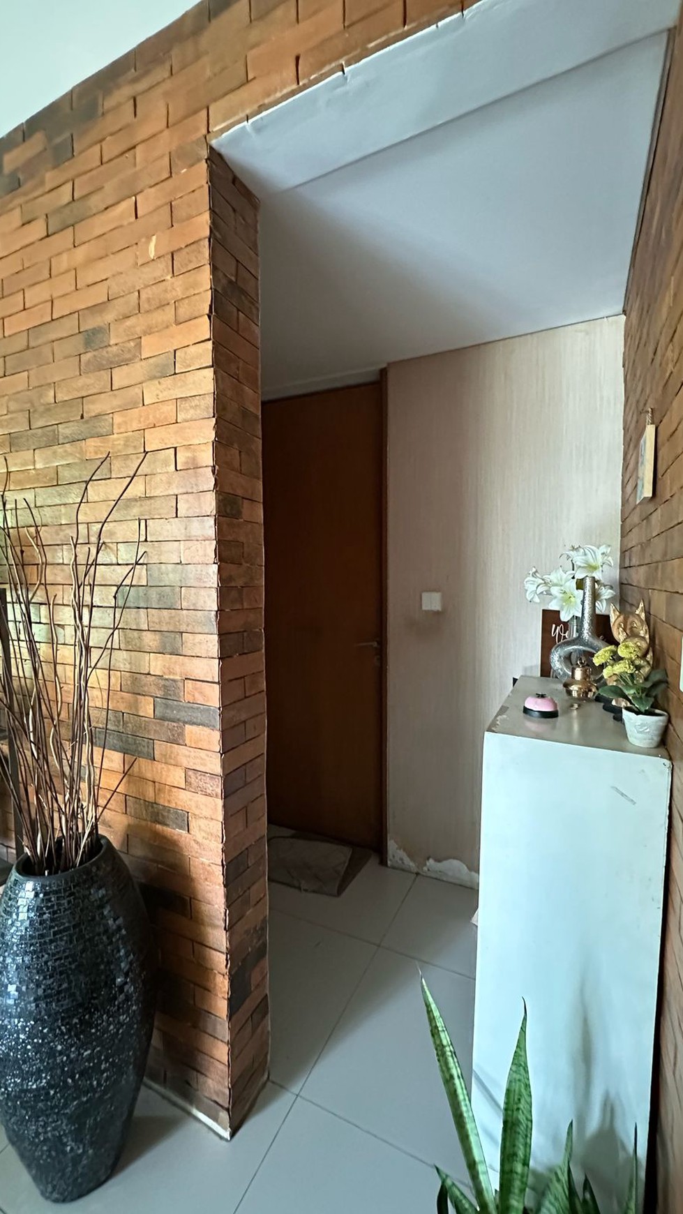 Rumah Megah Modern Siap Huni dan Hunian Nyaman @Sektor 9, Bintaro.