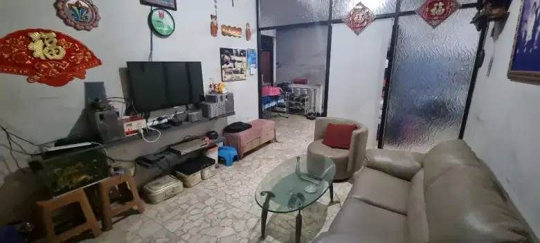 Flash Sale. Rumah pinggir jln Kuningan Kasablanka, Jakarta Selatan