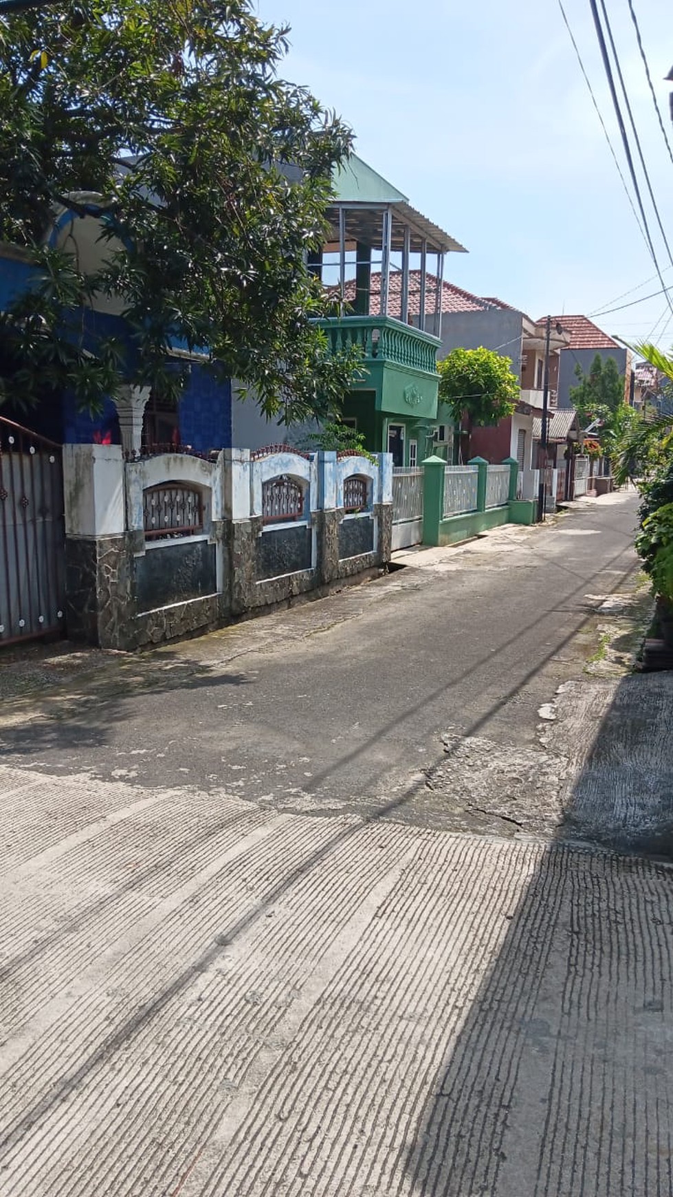 Rumah Asri Siap Huni di Jati Rahayu - Lokasi Strategis, Nyaman, dan Aman!