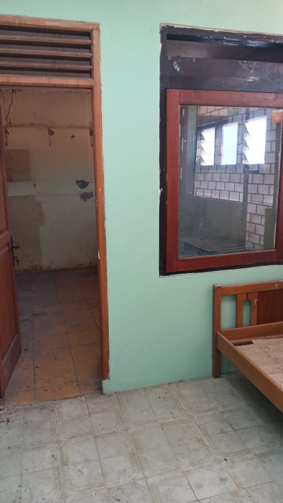 Rumah Asri Siap Huni di Jati Rahayu - Lokasi Strategis, Nyaman, dan Aman!