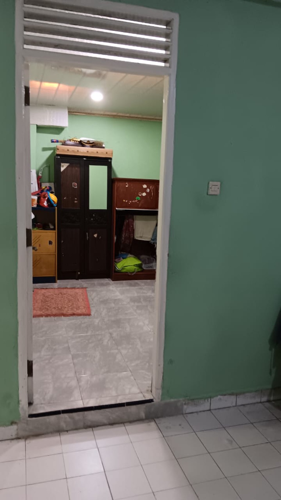 Rumah Asri Siap Huni di Jati Rahayu - Lokasi Strategis, Nyaman, dan Aman!