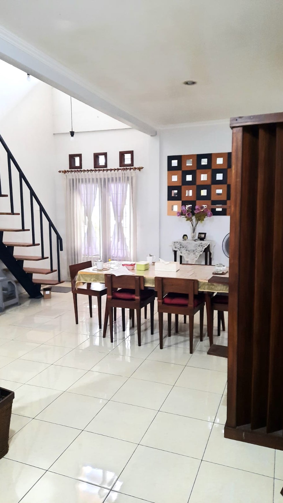 Dua Rumah Asri Diarea Bintara Bekasi, Nempel Tol Becakayu & Jorr