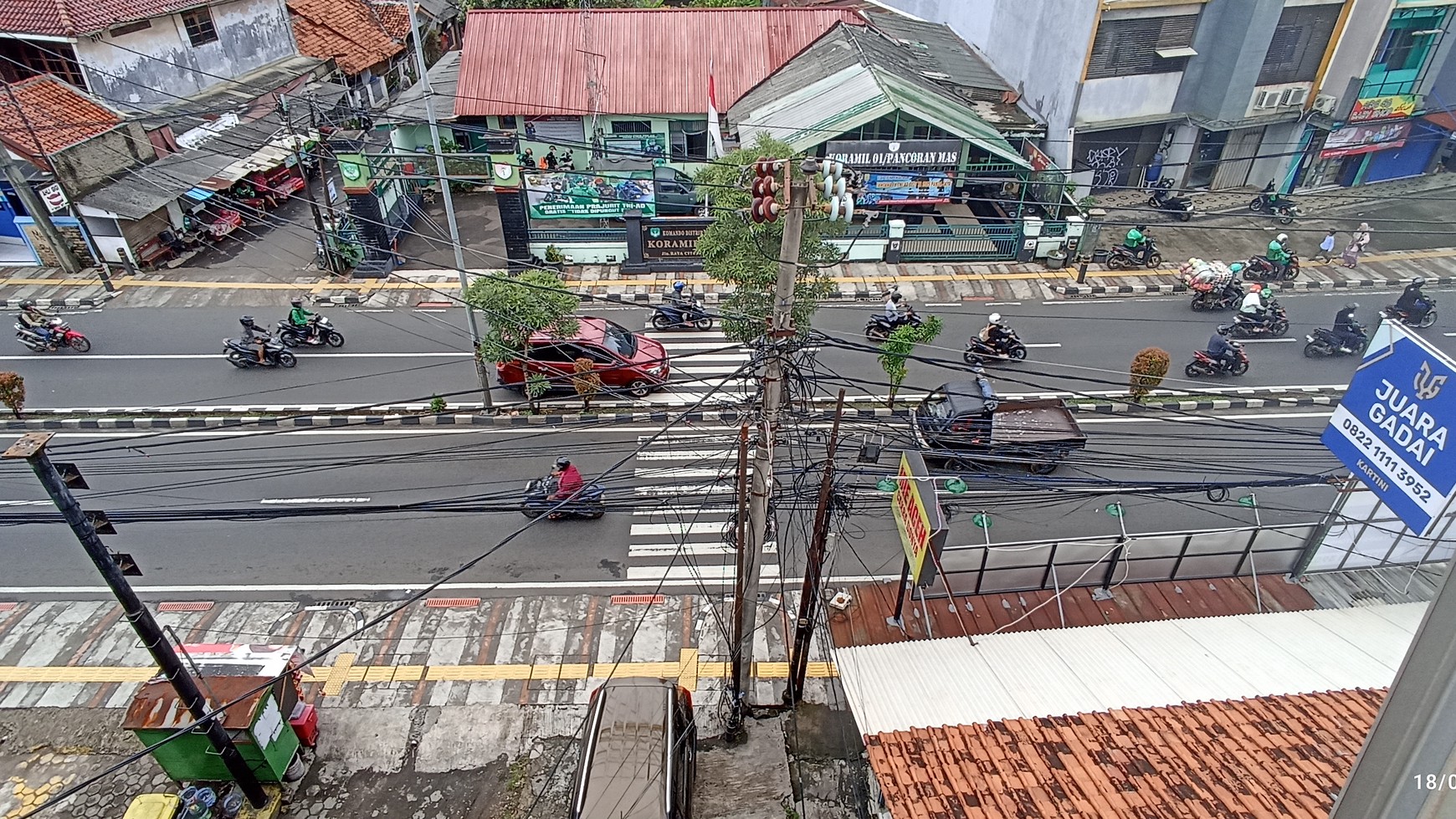 Rumah Hitung Tanah Area Cipete