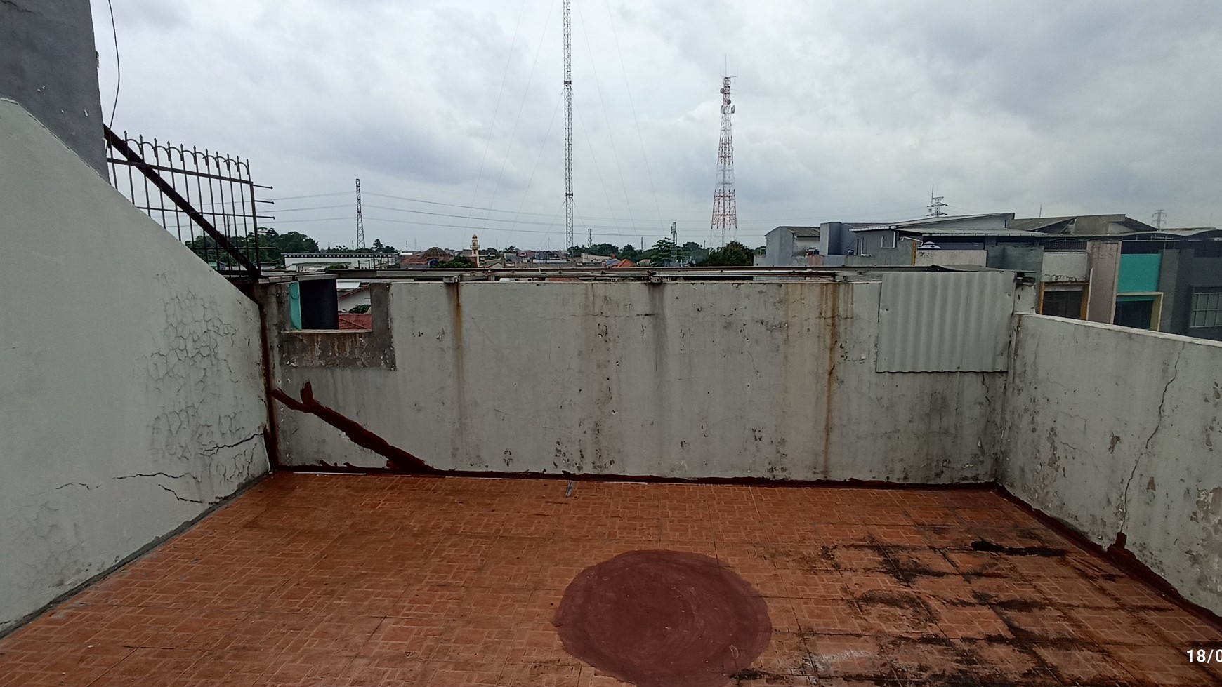 Rumah Hitung Tanah Area Cipete