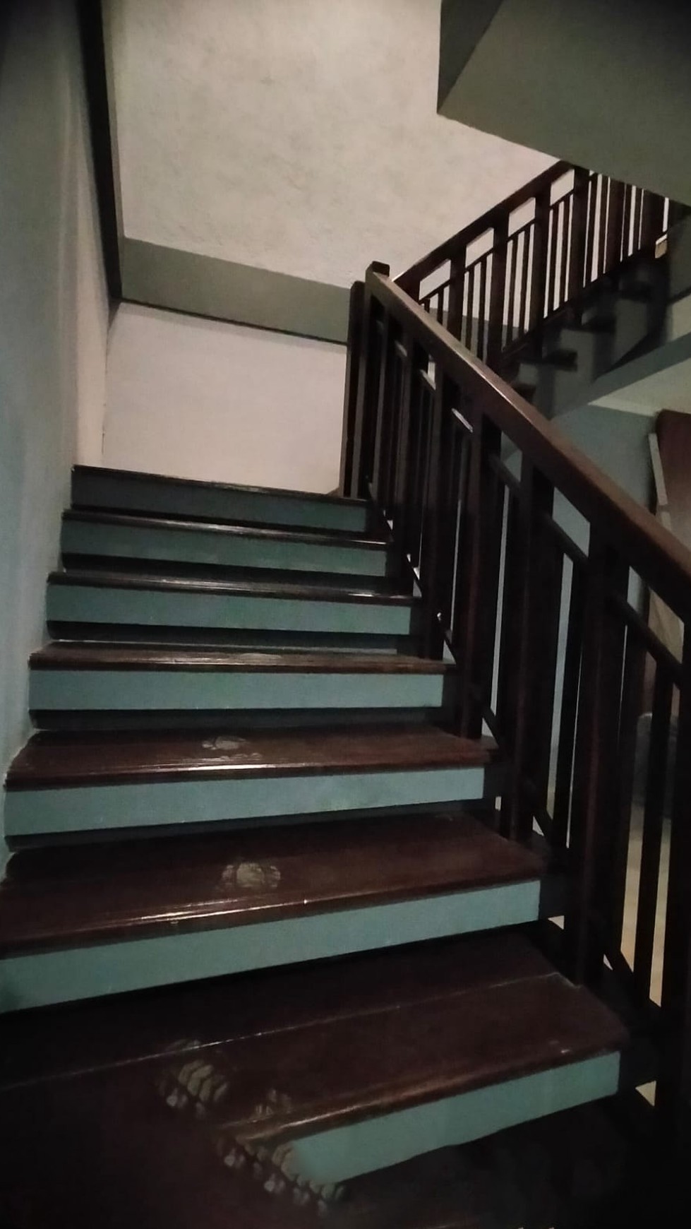 Rumah Lokasi Strategis di Pinggir Jalan Raya @Pondok Labu Cilandak