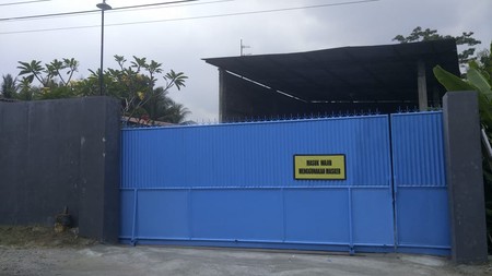 GUDANG SELUAS 3326 METER PERSEGI DI DUSUN SALAKAN, BANGUNJIWO