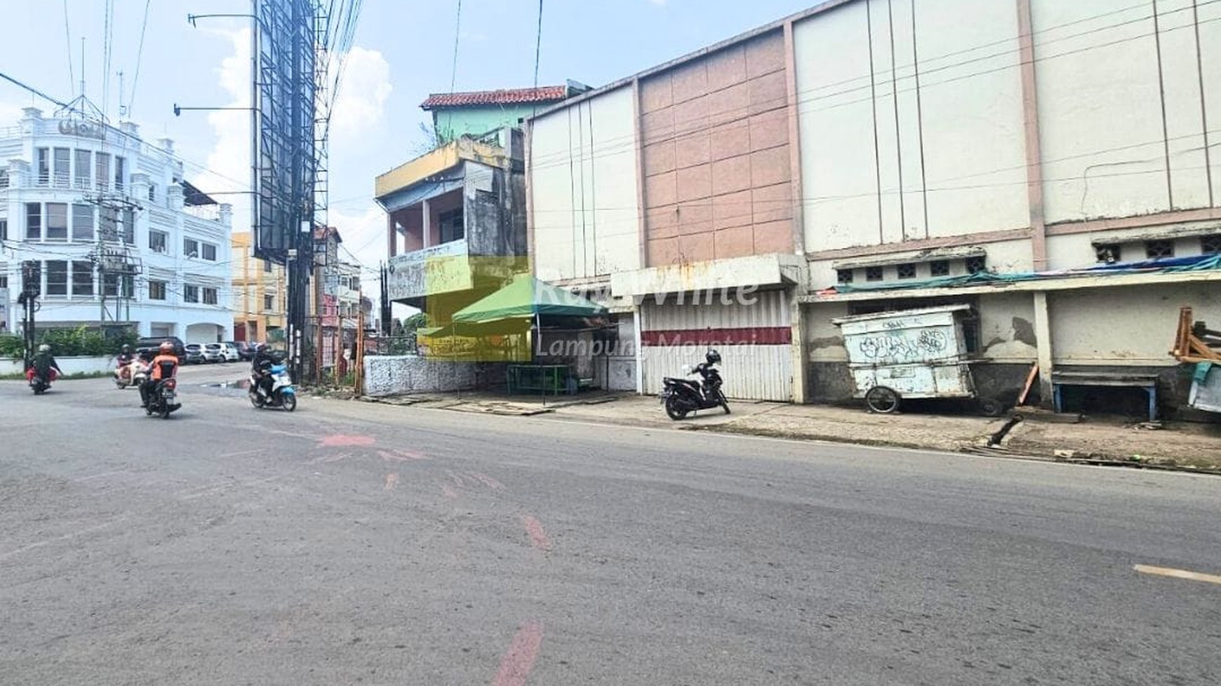 Disewakan Ruko Tahunan
