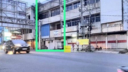 Disewakan Ruko 2 Pintu 3 Lantai ml